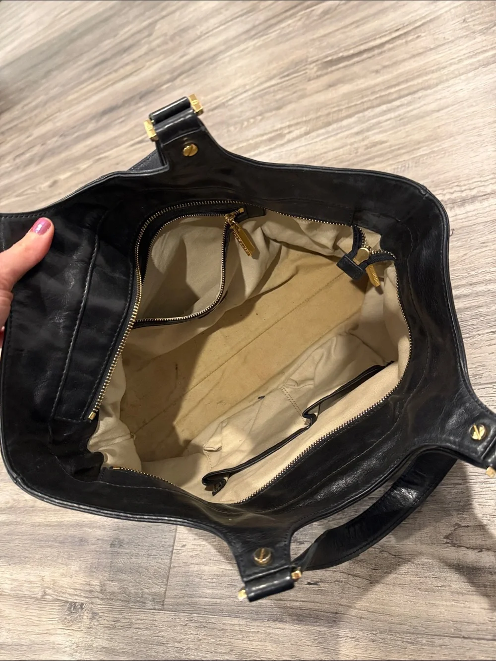 Tory Burch Bombe Black Leather Tote Bag